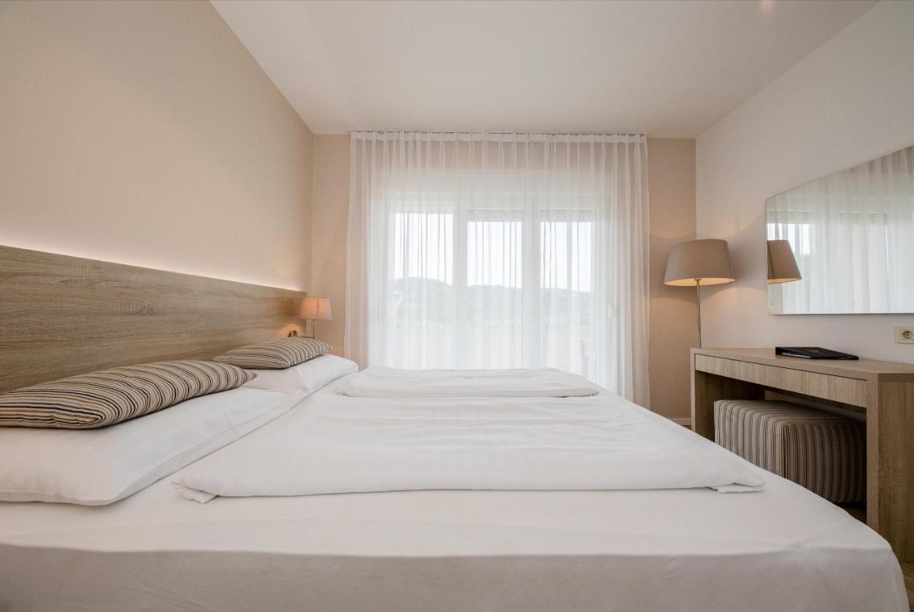 B&B Vila Sabbia Лопар Экстерьер фото